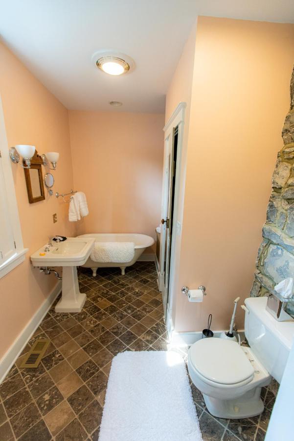 Thomas Rose Inn Lewisburg Buitenkant foto