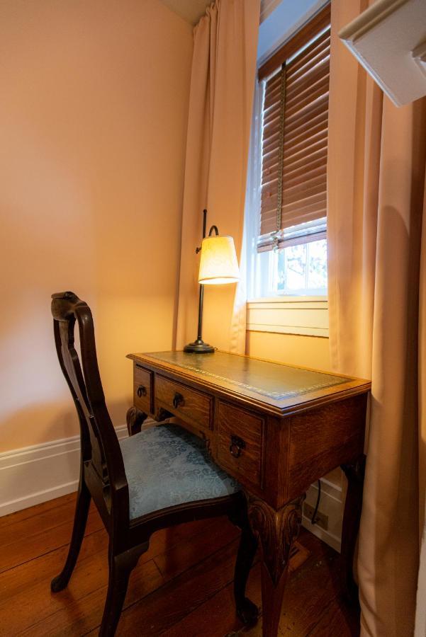 Thomas Rose Inn Lewisburg Buitenkant foto